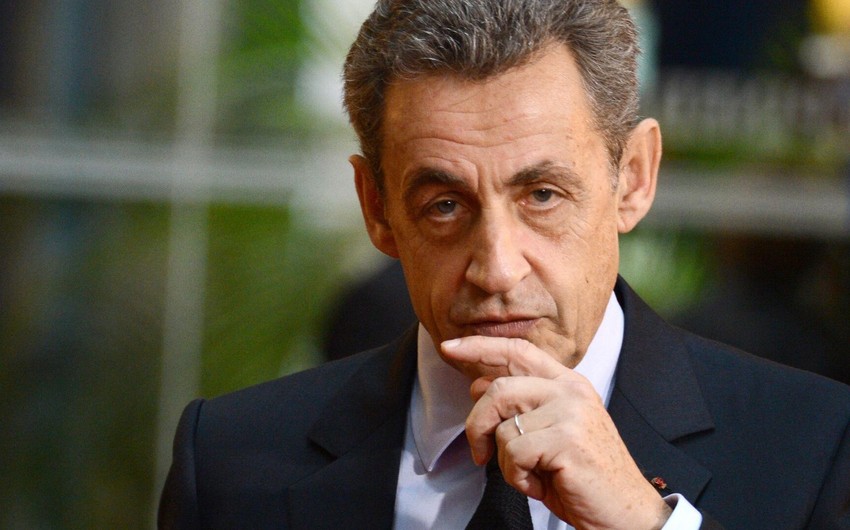 Sarkozi siyasətə qayıtmağı planlaşdırmır