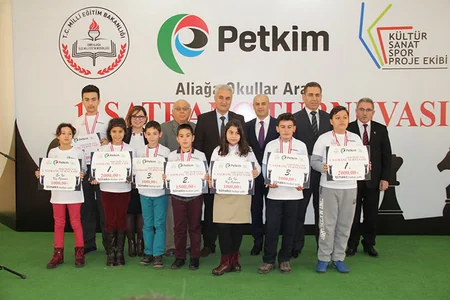 “Petkim”in dəstəyi ilə məktəblər arasında şahmat turniri keçirilib
