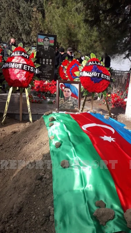 Yeni dünyaya gələn övladını görməyən şəhid kapitan dəfn edildi