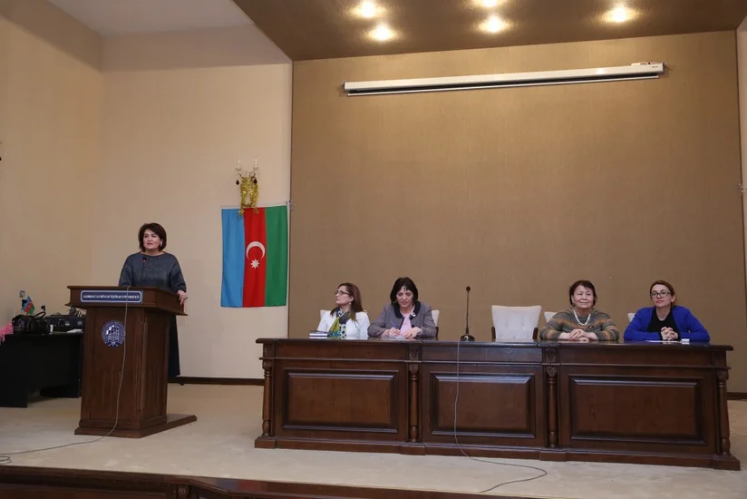 Valideynlər-ilk müəllimlərdir mövzusunda seminar keçirilib