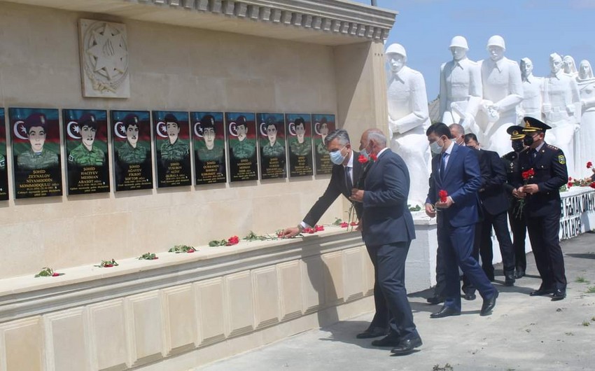 Biləsuvarda Şəhidlər Abidə Kompleksinin açılışı olub 