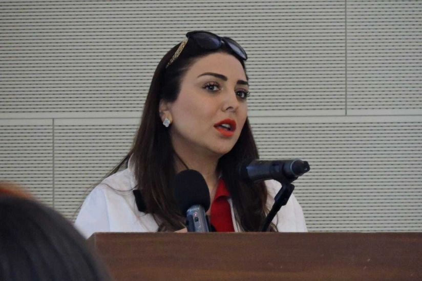 Anası Mahir Emrelinin futbola gəlişindən danışıb