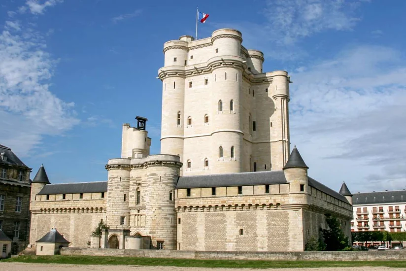 Граждан России больше не будут пускать в Венсенский замок во Франции