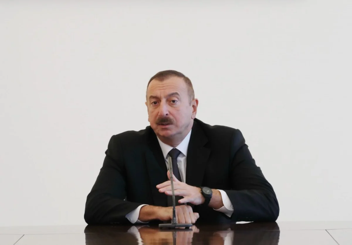 Prezident: Sahibkarlar işçilərin ixtisarına yol verməməlidir