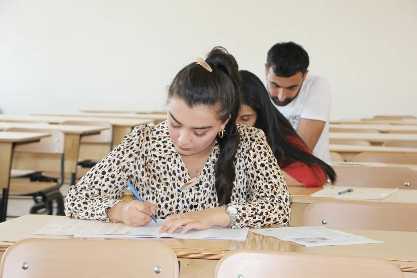 Xarici İşlər Nazirliyində diplomatik xidmətə qəbul imtahanının nəticələri açıqlanıb - YENİLƏNİB-2