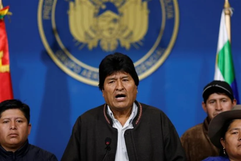 Boliviya prezidenti istefa verib