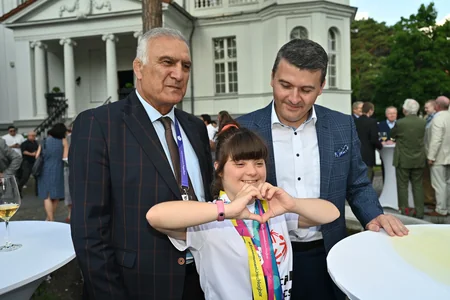 Berlində olimpiya oyunlarında iştirak edən Azərbaycan komandasının şərəfinə ziyafət verilib