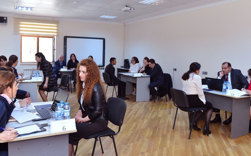 Müəllimlərin işə qəbulu üzrə müsahibə mərhələsi başlayıb