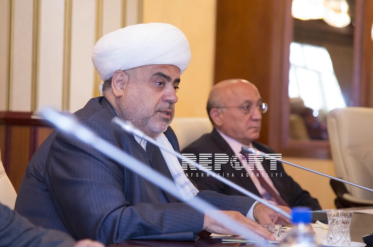 Allahşükür Paşazadə: Allah Heydər Əliyevi Azərbaycana böyük istəklə göndərib