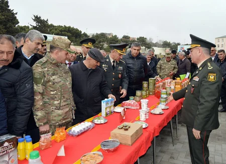 Hərbi liseydə orta ümumtəhsil məktəblərinin hərbi rəhbərləri ilə toplantı keçirilib