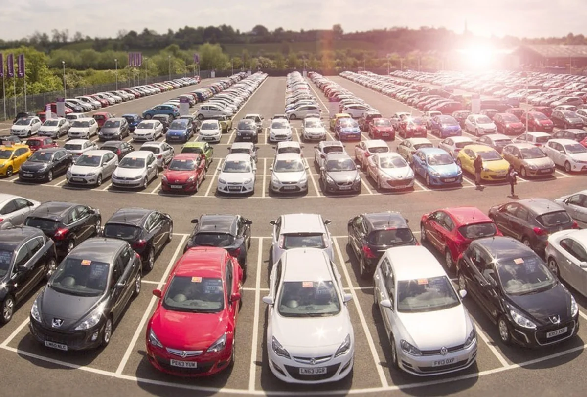 Car sales in EU rise by 9%