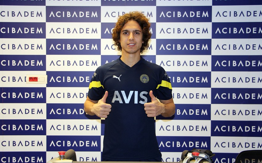 Fənərbağça yeni transferini icarəyə verib