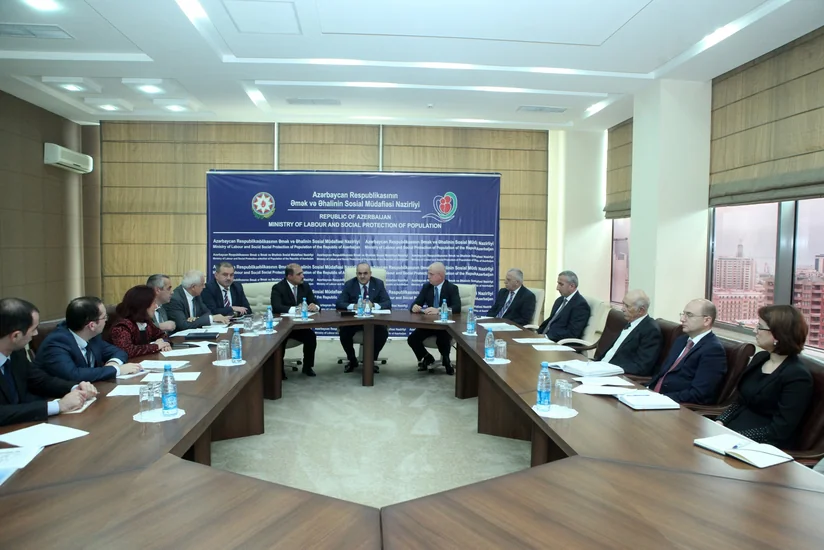 Səlim Müslümov Sosial və İqtisadi Məsələlər üzrə Üçtərəfli Komissiyanın sədri seçilib