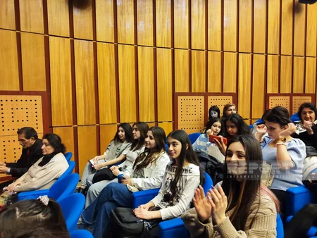 Opera studiyasında Beynəlxalq Qadınlar Gününə həsr olunmuş konsert keçirilib