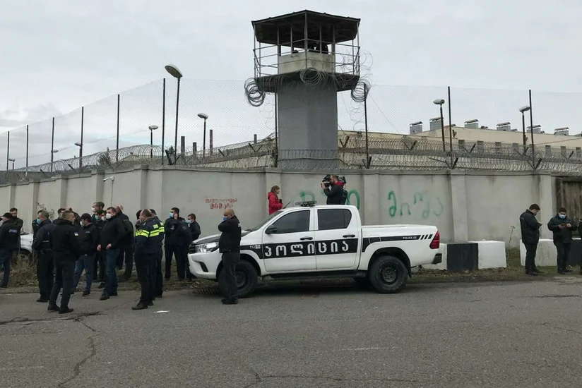 Пенитенциарная служба: Состояние здоровья Саакашвили удовлетворительное