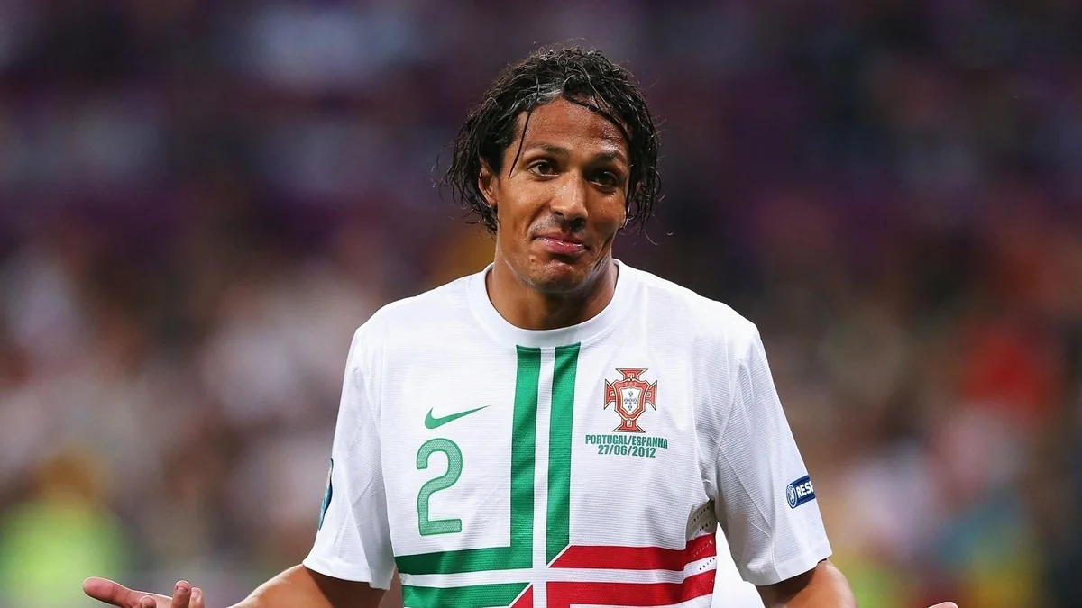 Portuqaliya yığmasının sabiq futbolçusu karyerasını başa vurub