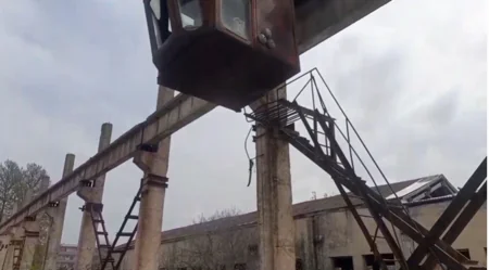 МЧС приостановило эксплуатацию мостовых кранов на одном из заводов в Барде
