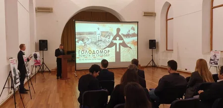 Bakıda Qolodomordan bəhs edən film nümayiş etdirilib