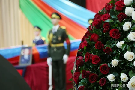 Şəhid pilotlar və polkovnik dəfn edilib - YENİLƏNİB-3