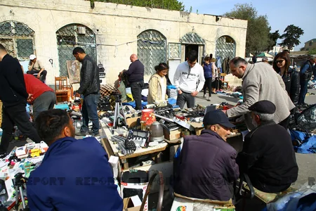 Ən ucuz əşya 20 qəpiyə, ən bahalısı 350 manata satılır - BAZARDAN VİDEOREPORTAJ