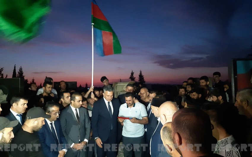 Biləsuvarda şəhid Zöhrab Kərimov dəfn edilib 