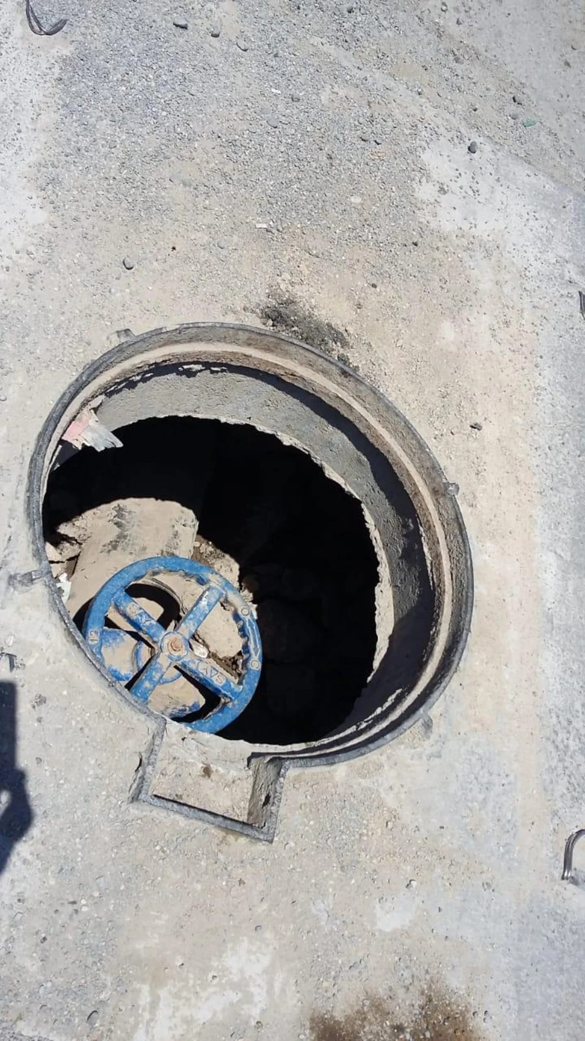 Mingəçevirdə kanalizasiya quyusundan meyit tapılıb - YENİLƏNİB