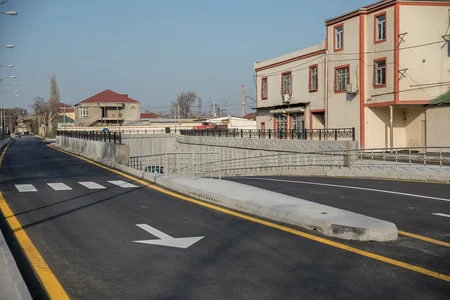 Bakıda üzərindən dəmir yolu xətti keçən iki avtomobil tunelinin açılışı keçirilib - VİDEO - YENİLƏNİB
