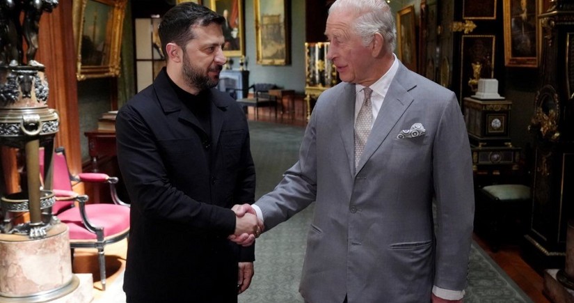 King Charles meets with Zelenskyy