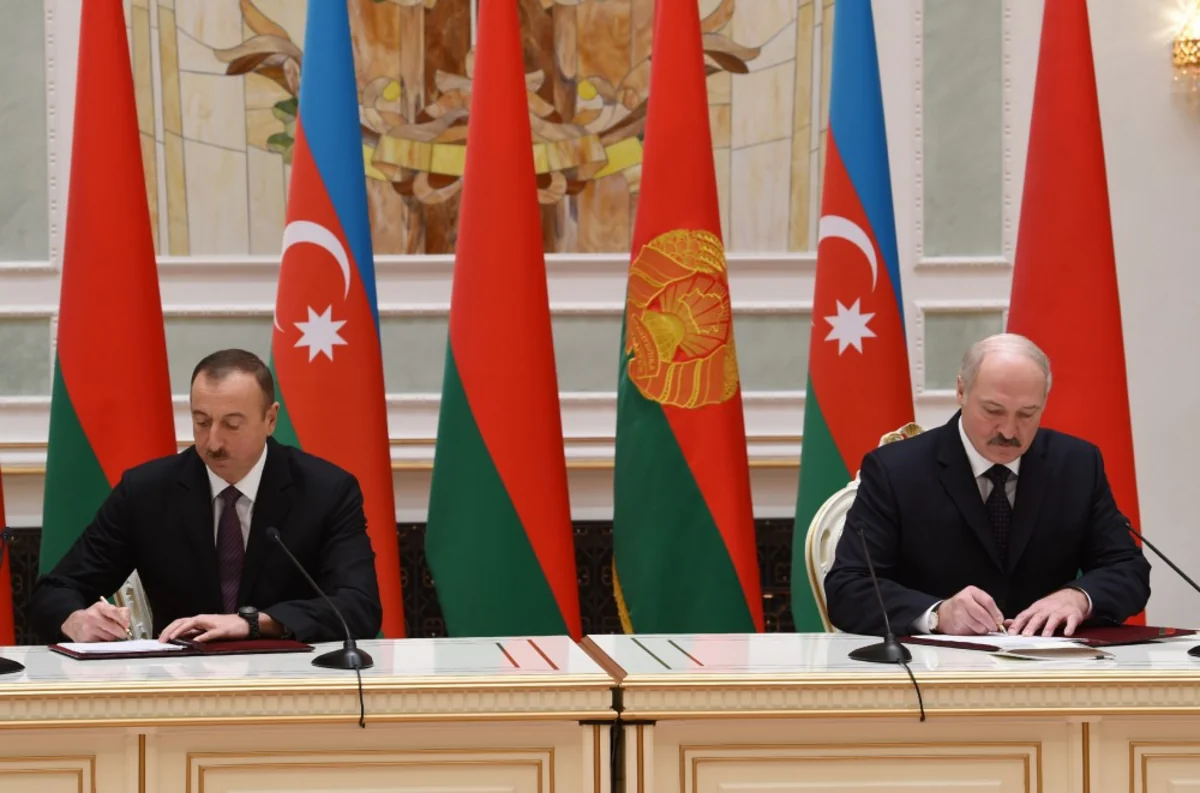 Azərbaycanla Belarus arasında bir sıra sənədlər imzalanıb