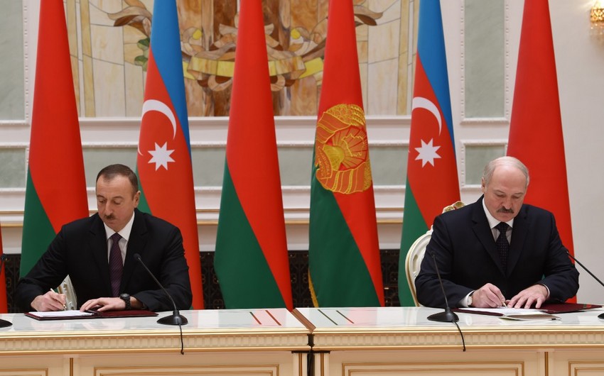 Azərbaycanla Belarus arasında bir sıra sənədlər imzalanıb