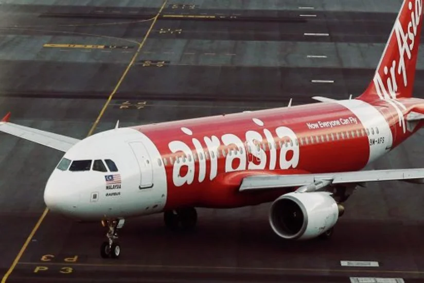 Самолет Air Asia упал, когда из-за турбулентности хотел поменять курс