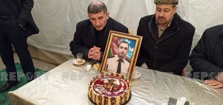 Doğum günü məzarı önündə qeyd edilən qəhrəman zabitimiz