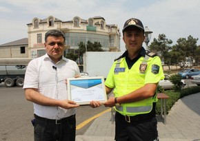 Xidmətdə fərqlənən yol polislərinə Təşəkkürnamə verilib