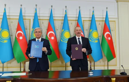 Azerbaijan, Kazakhstan sign documents