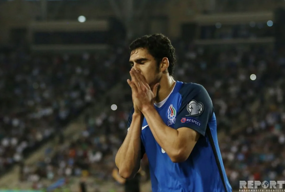 Azərbaycan millisinin futbolçusu sabiq klubuna qarşı oynaya bilər