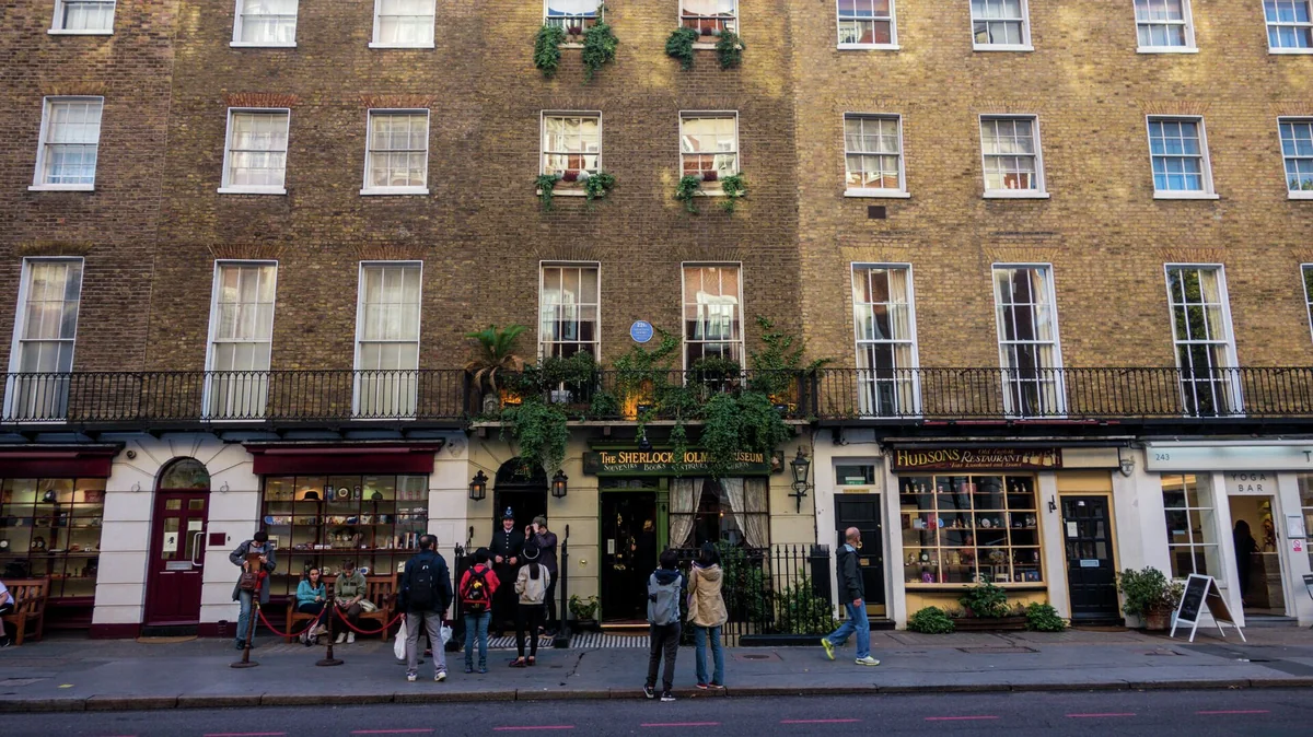 Britaniyada 30 il əvvəl törədilən qətlin üstü açılıb