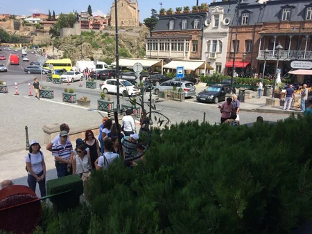 Hamının tanıdığı Tbilisi: Dəyişən gürcülər və dəyişdirən turistlər  - REPORTAJ