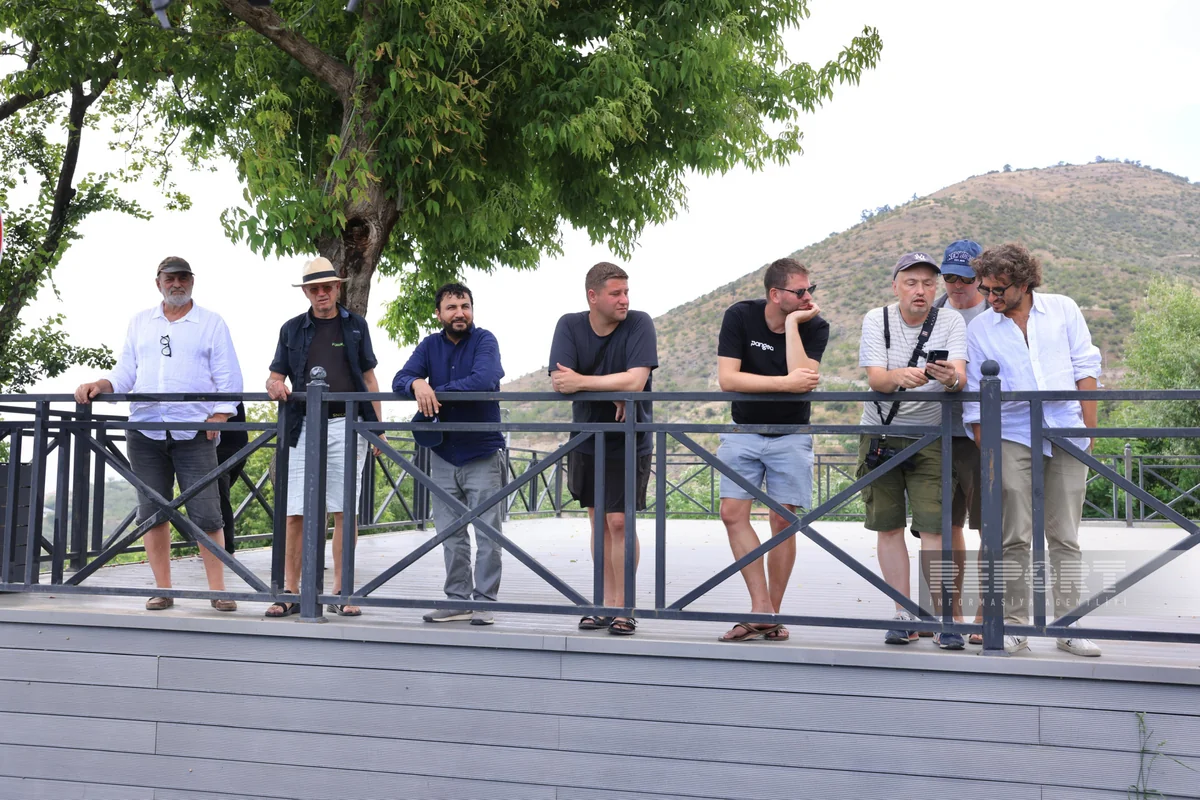 Int'l travelers informed about large-scale reconstruction in Lachin