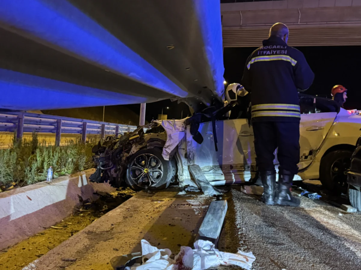 Türkiyədə zəncirvari qəzada 12 nəfər yaralanıb