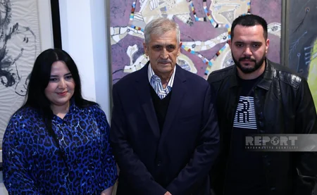 Xalq rəssamı Qəyyur Yunusun Sağ əlin sərvəti sərgisinin açılışı olub