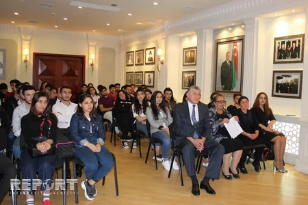 Azərbaycanın Gürcüstandakı səfirliyində tələbələrlə görüş keçirilib - FOTO