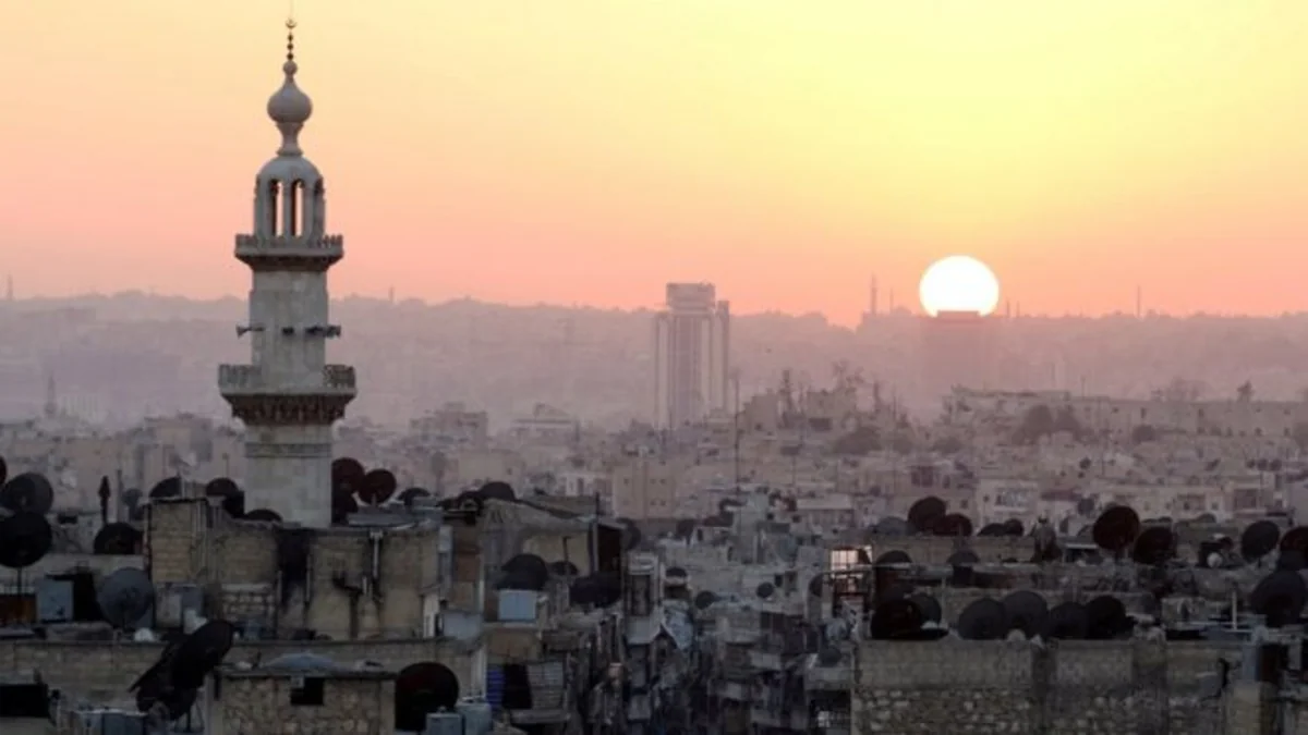 İŞİD Suriyanın bir sıra şəhərlərini atəşə tutub: 1 ölü, 31 yaralı