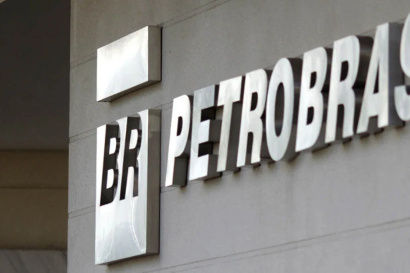 Petrobras не будет повышать стоимость топлива до стабилизации нефтяного рынка