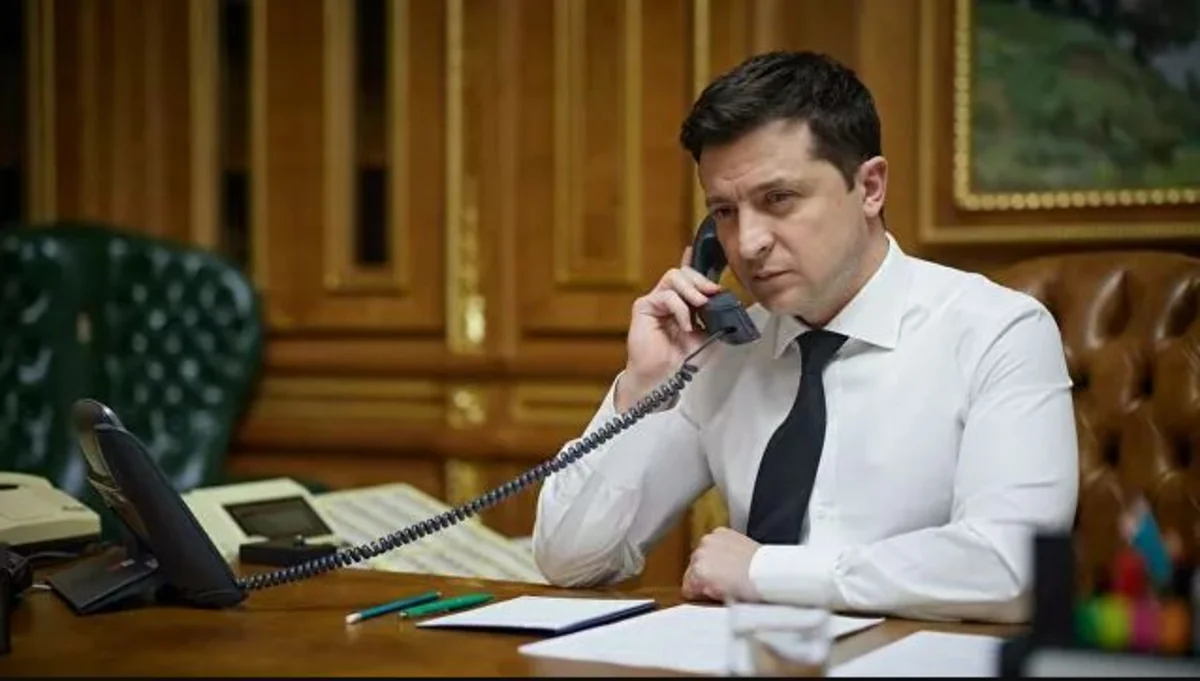Zelenski ilə Makron arasında telefon danışığı olub