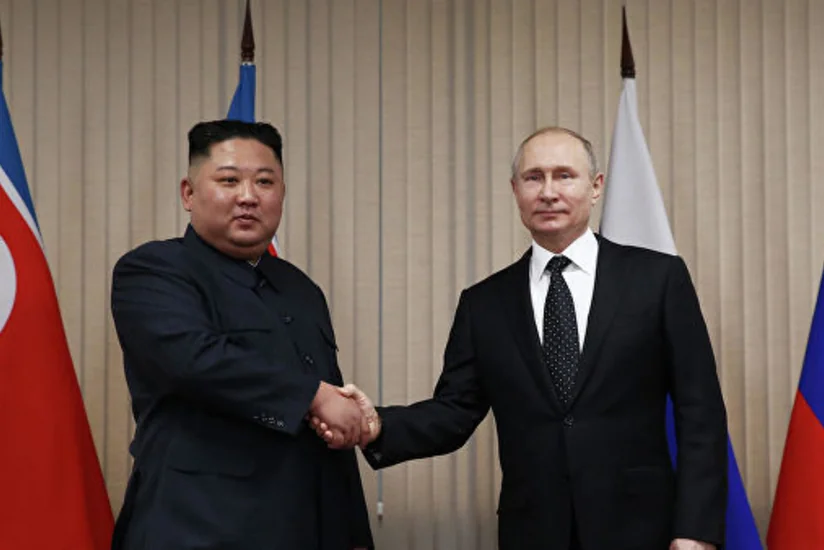 Kim Jong UN gifts Putin a sword