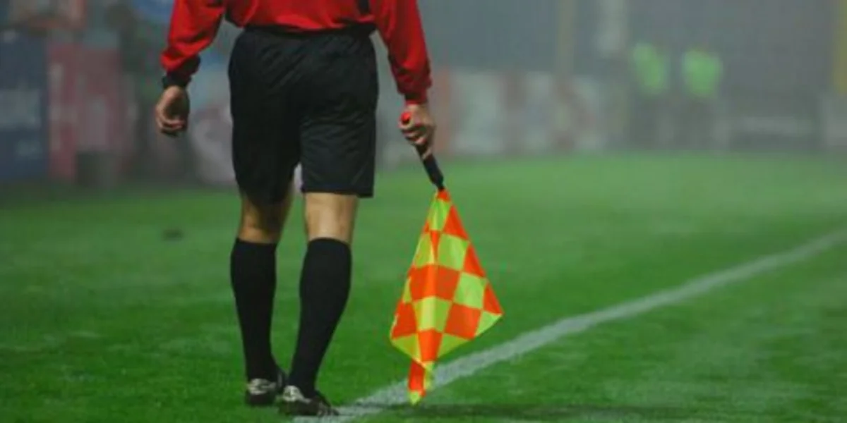 Bakıda futbol hakimi döyülüb
