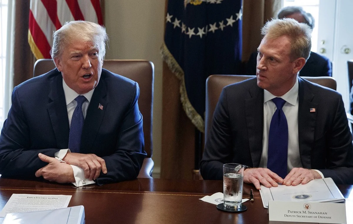 Трамп не исключил, что Шанахан может долгое время оставаться и.о. министра обороны США