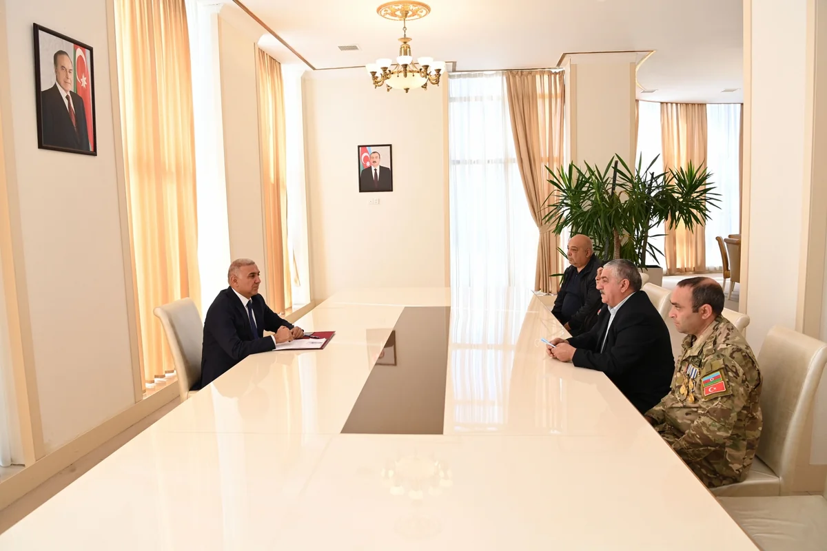 Vüqar Əhmədov Göygöldə vətəndaşları qəbul edib