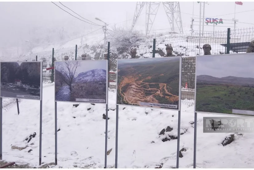 Xankəndi-Laçın yolunda erməni vandalizimini əks etdirən plakatlar dəmir dirəklərlə yerə bərkidilib - YENİLƏNİB