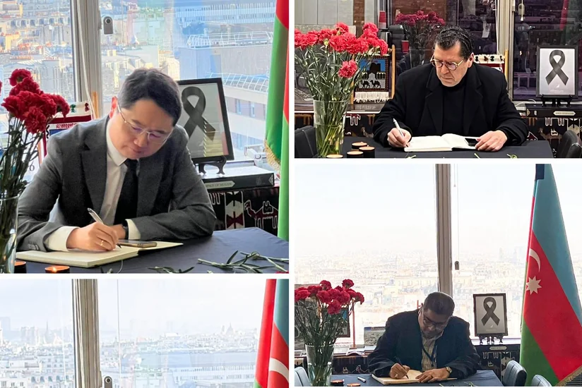 Parisdə xarici diplomatlar Azərbaycanın UNESCO-dakı nümayəndəliyini ziyarət edərək başsağlığı veriblər